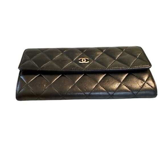 Chanel Black Quilted Leather Wallet - Picture 9 of 16